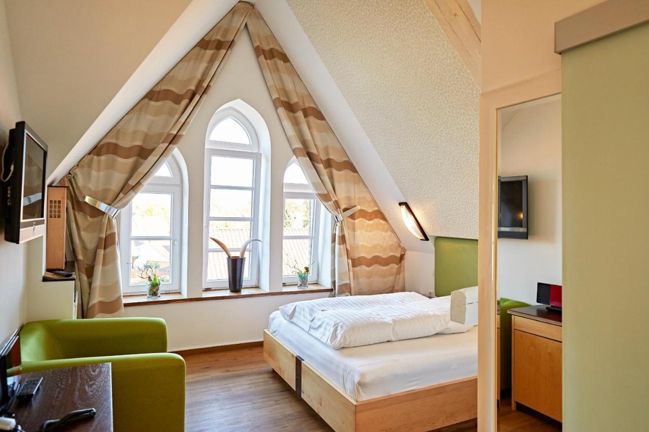 Rheda-Wiedenbrück Hotel Zur Wartburg מראה חיצוני תמונה