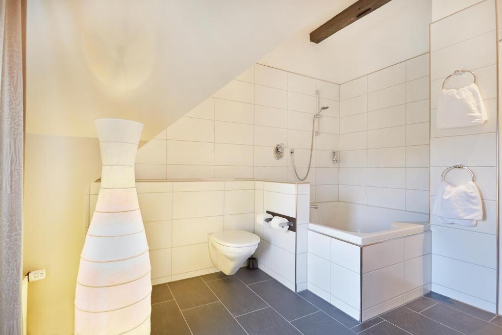 Rheda-Wiedenbrück Hotel Zur Wartburg מראה חיצוני תמונה